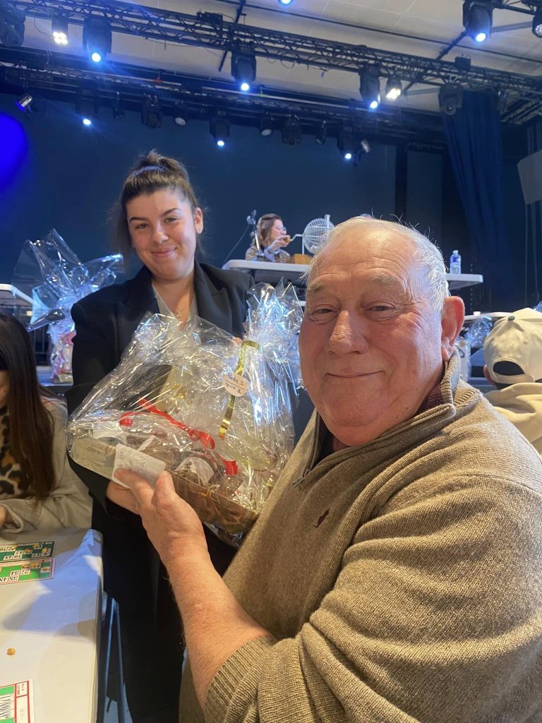 Loto à Eguilles avec l'équipe des écuries de Camaisse